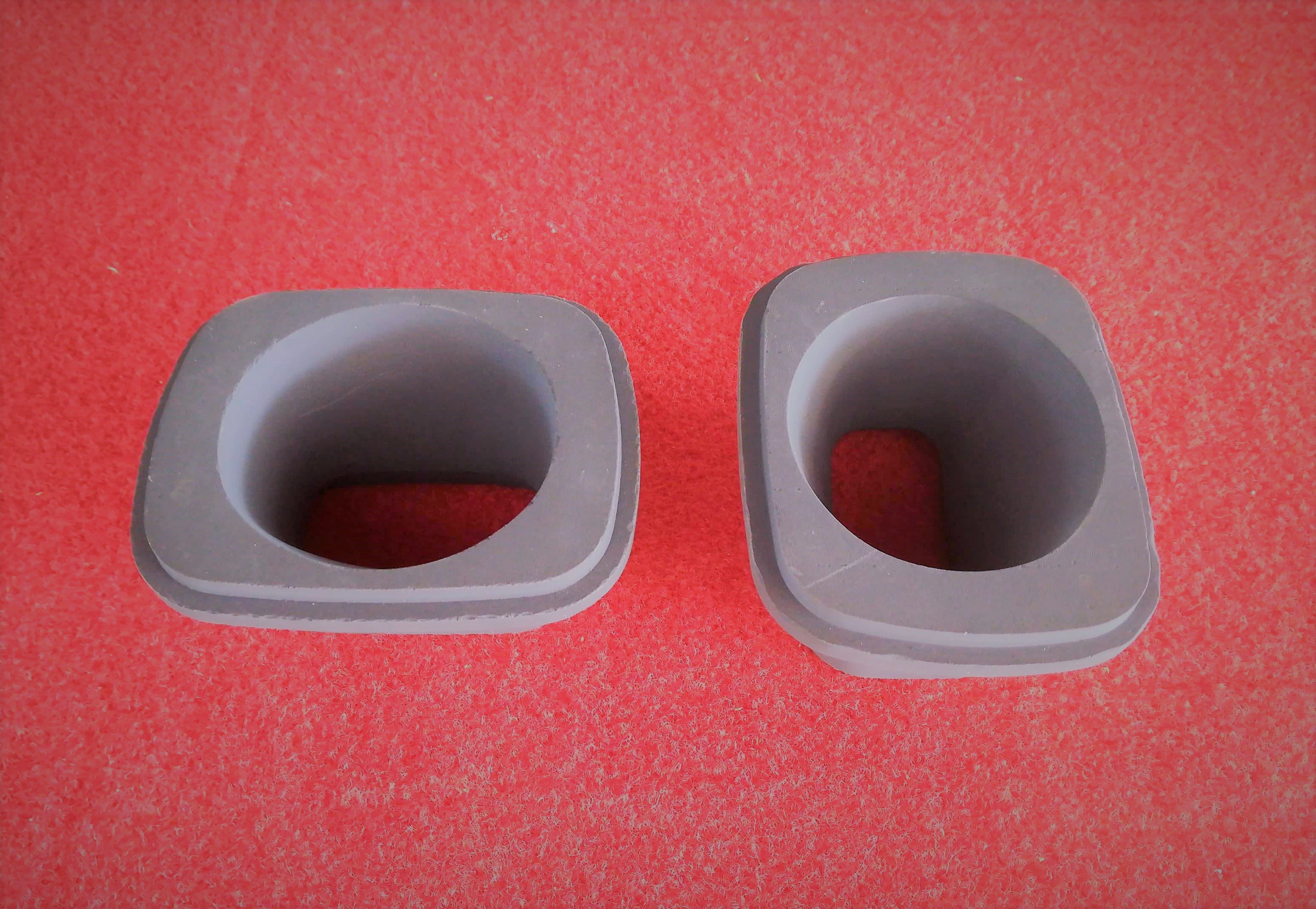 Square gate sleeve Square gate sleeve